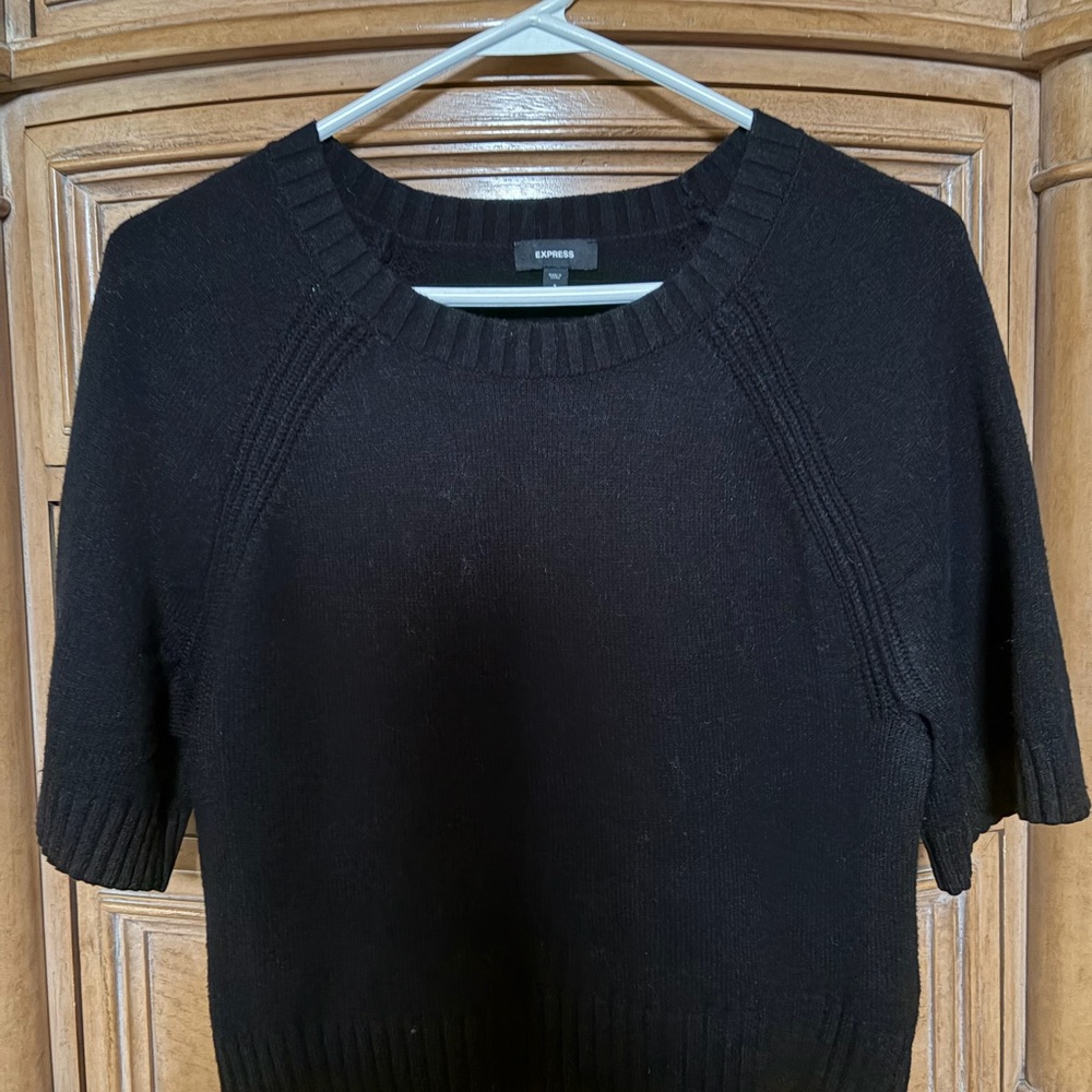 Express Women's Classic Black Crew Neck Sweater